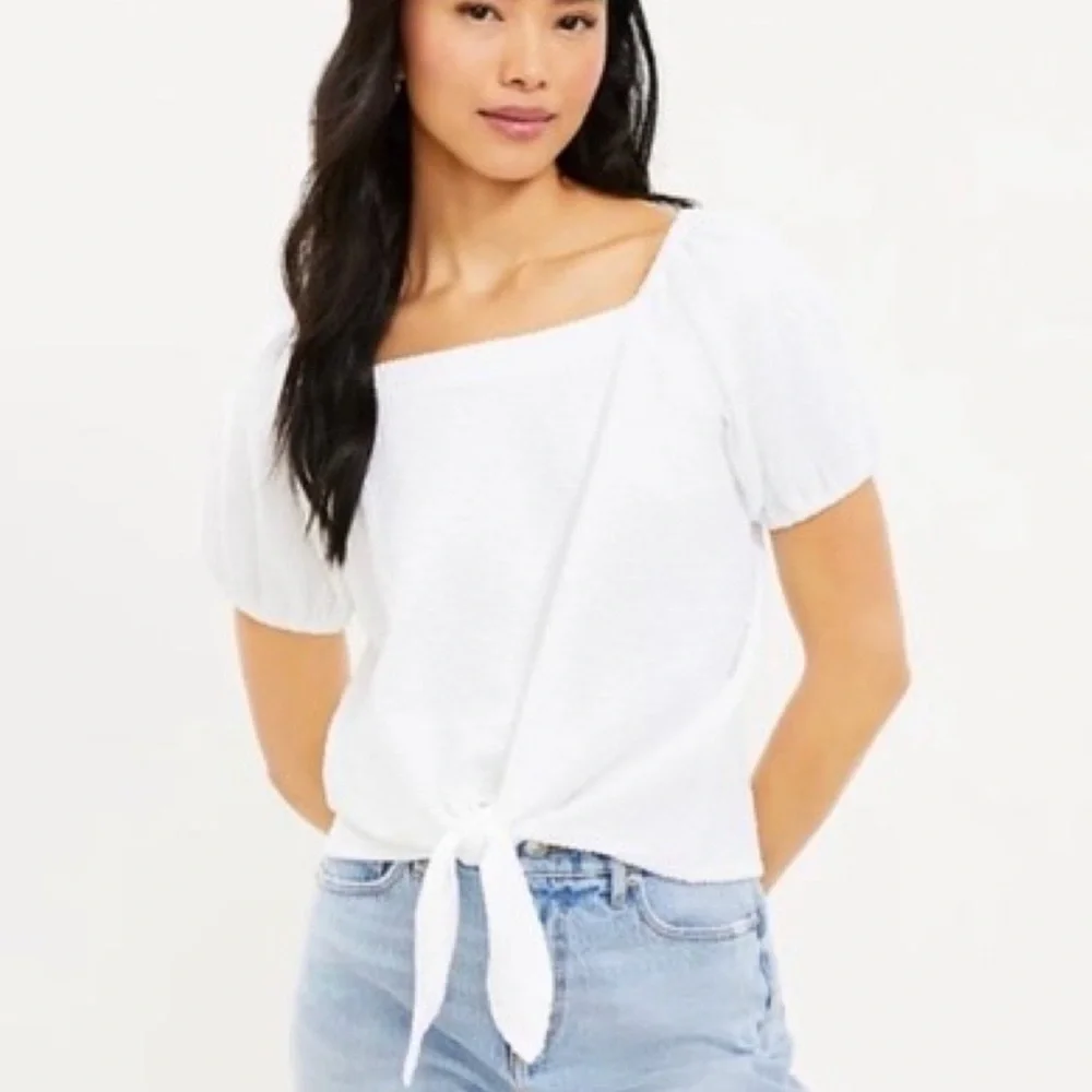 Loft Seersucker Tie Waist Puff Sleeve White Top